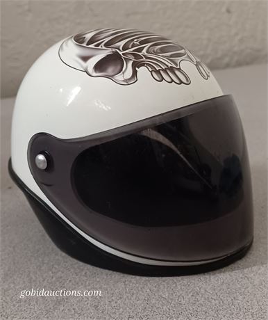 Bike helmet cigarettes ashtray