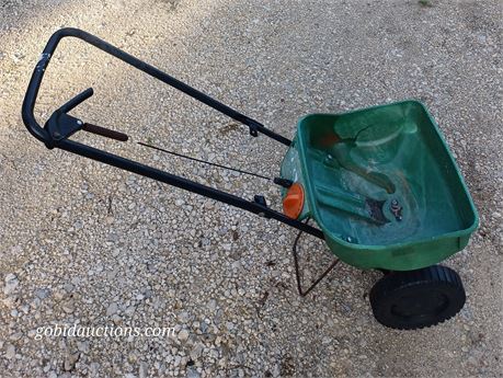 Lawn spreader