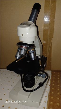 Microscope 🔬