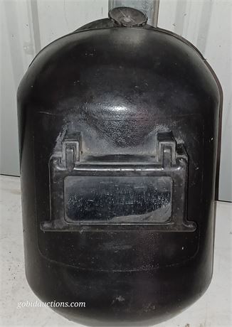 Welding helmet