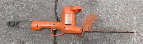 Edge trimmer