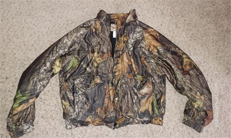 Camo hunting Jacket