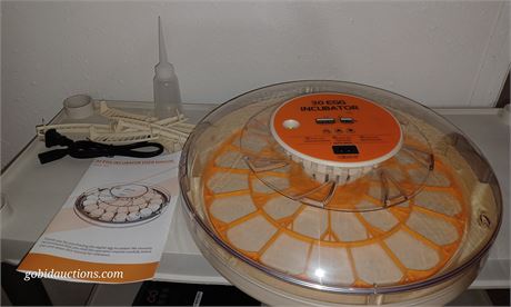 Egg incubator