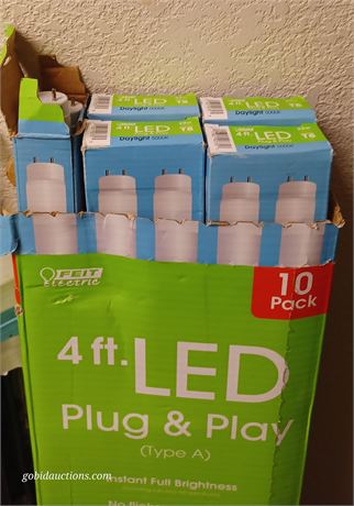 4 ft Led light bulbs 💡
